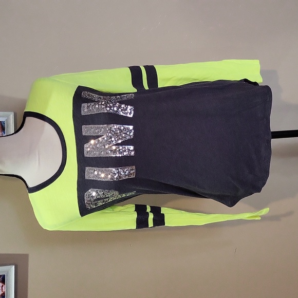 Victoria's Secret PINK Shirt - Picture 1 of 9